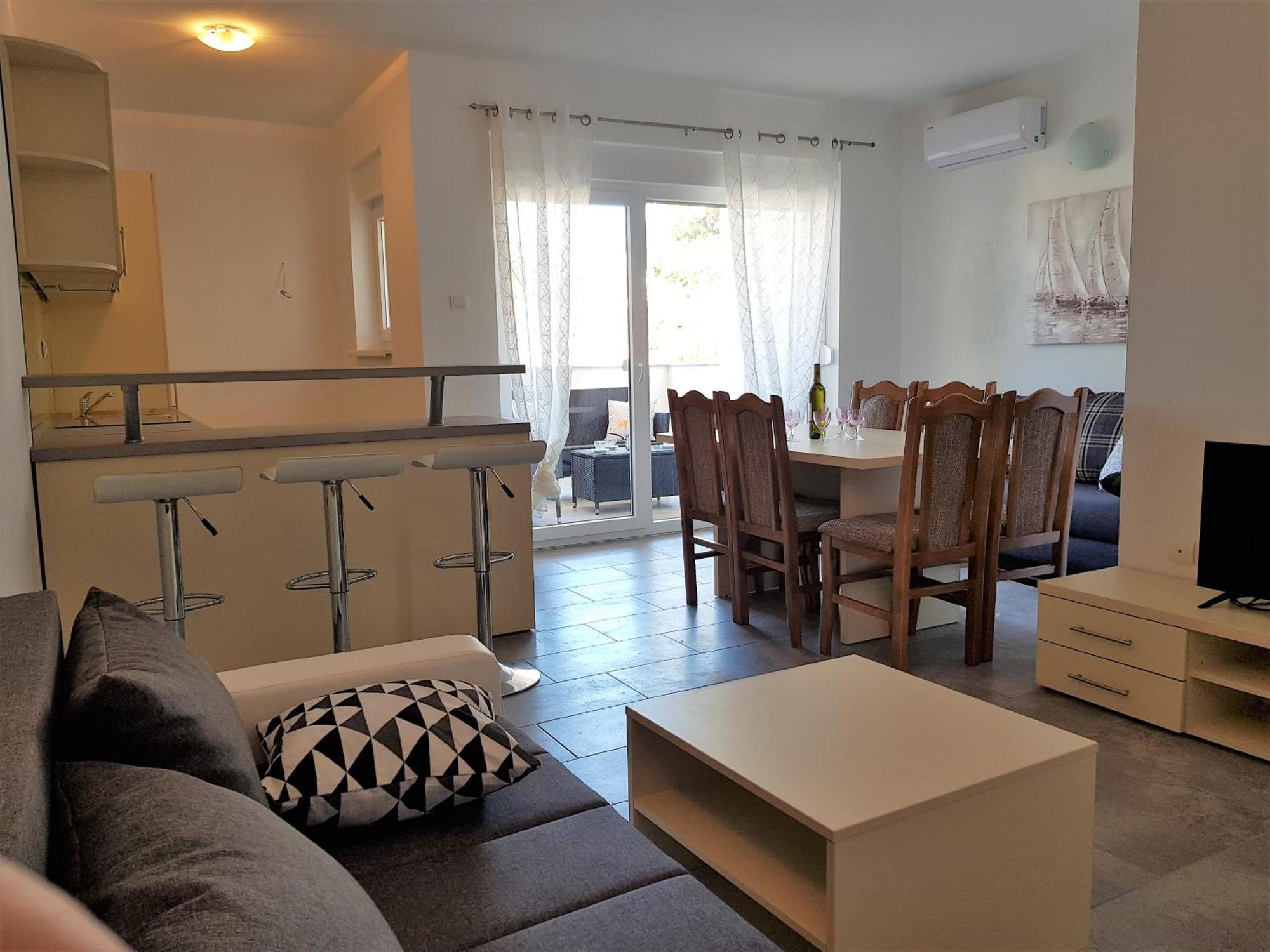 Summer Holiday Apartments Новаля Екстериор снимка